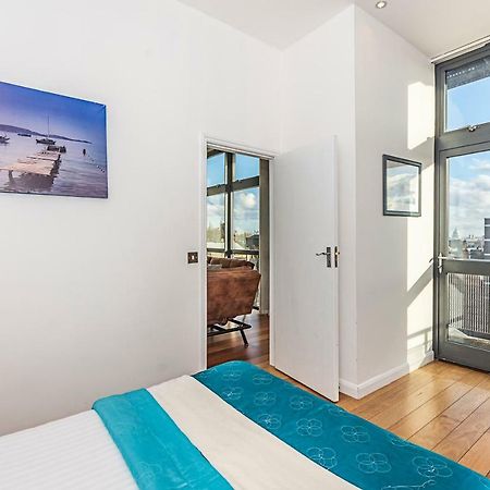Splendid 3 Bedroom Apartment In Angel/Kings Cross ลอนดอน ภายนอก รูปภาพ